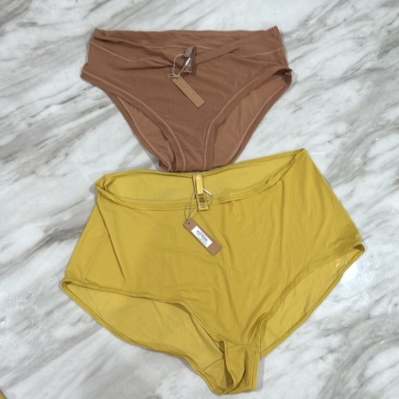 Skims Fits Everybody Hipster Underwear in Sand Size 4X NWT - Picture 11 of 11